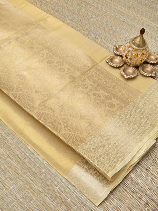 Tissue silk