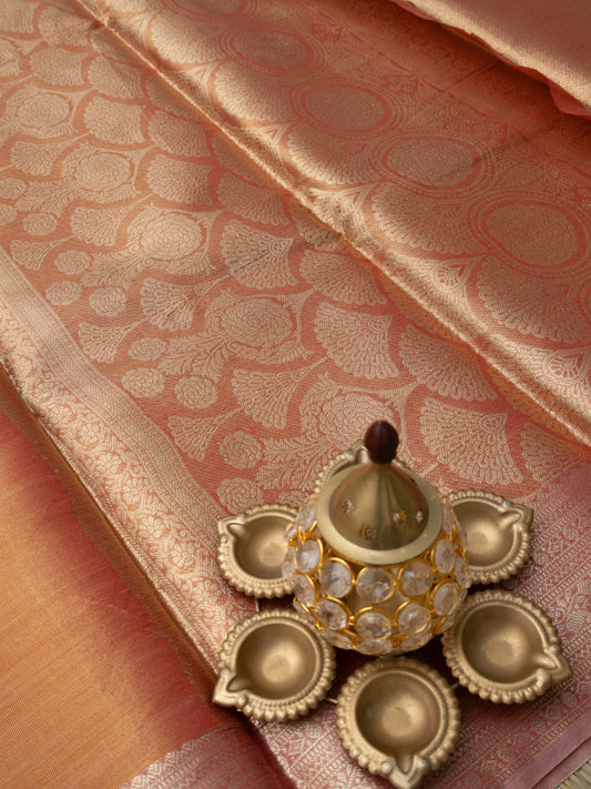 Tissue silk