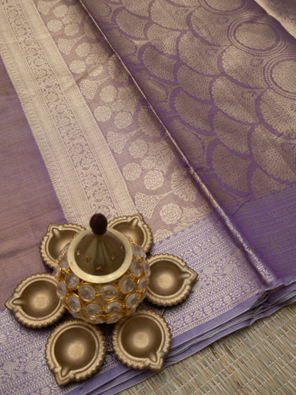 Tissue silk