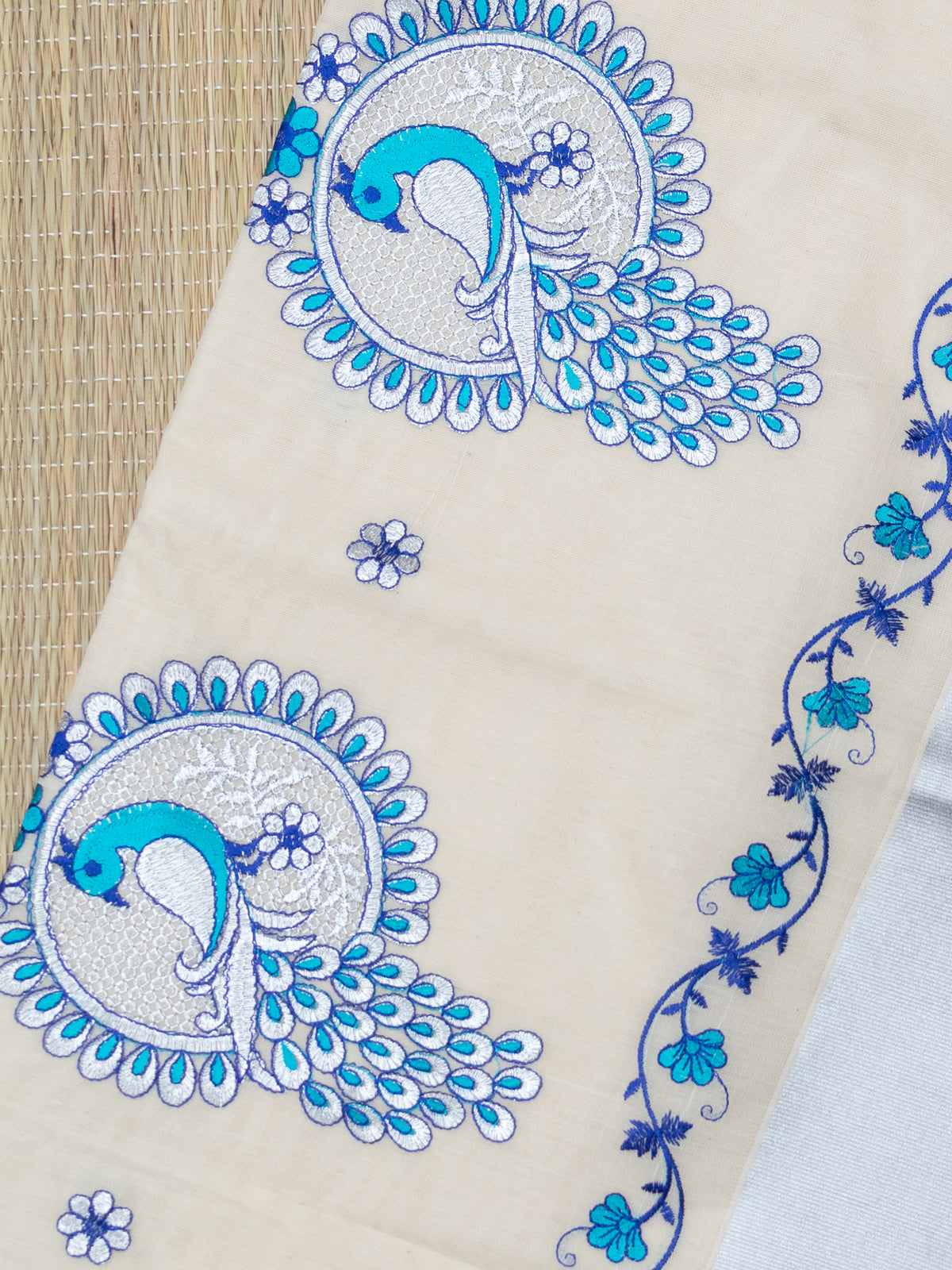 Kerala Kasavu