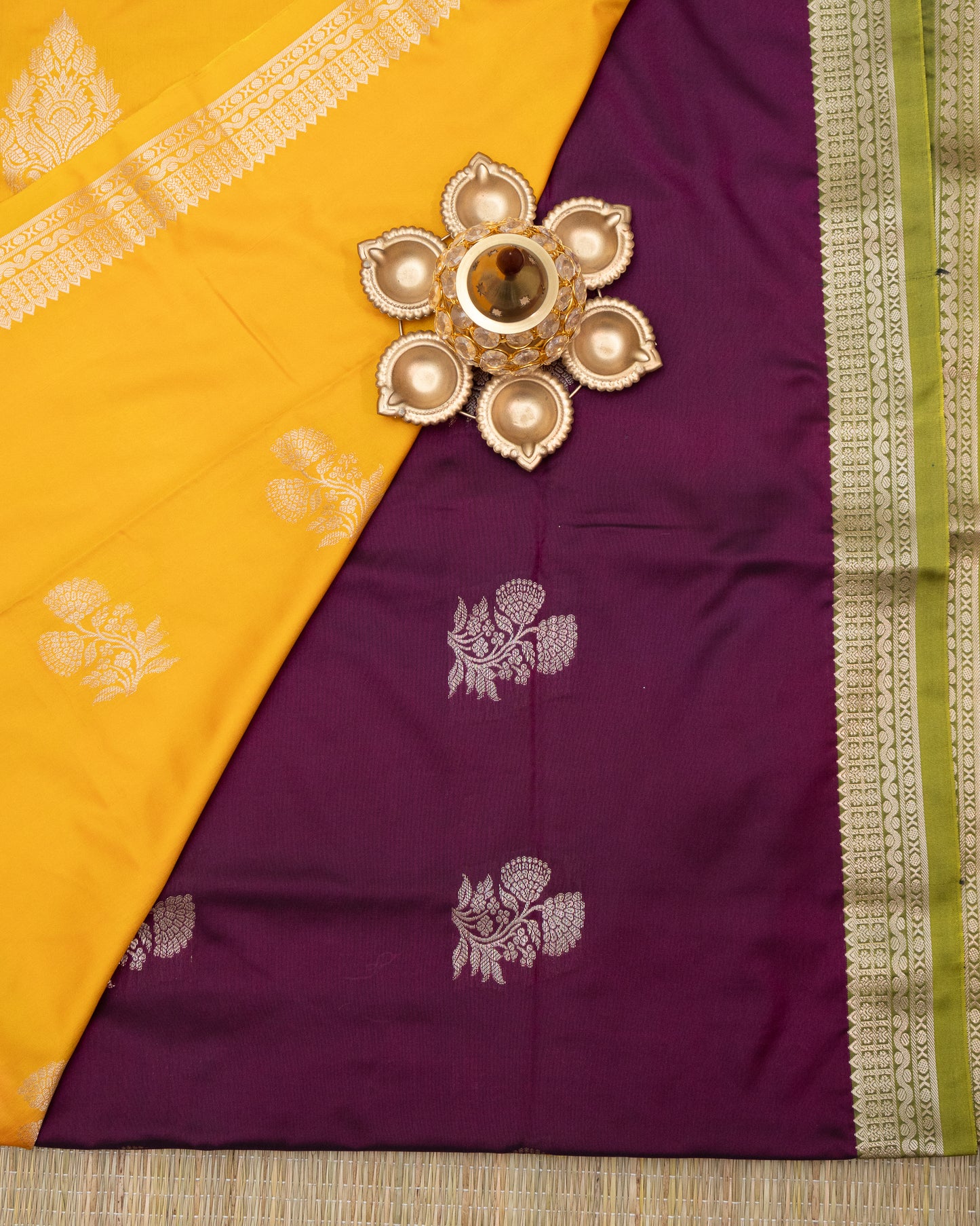 Rozi Banarasi saree