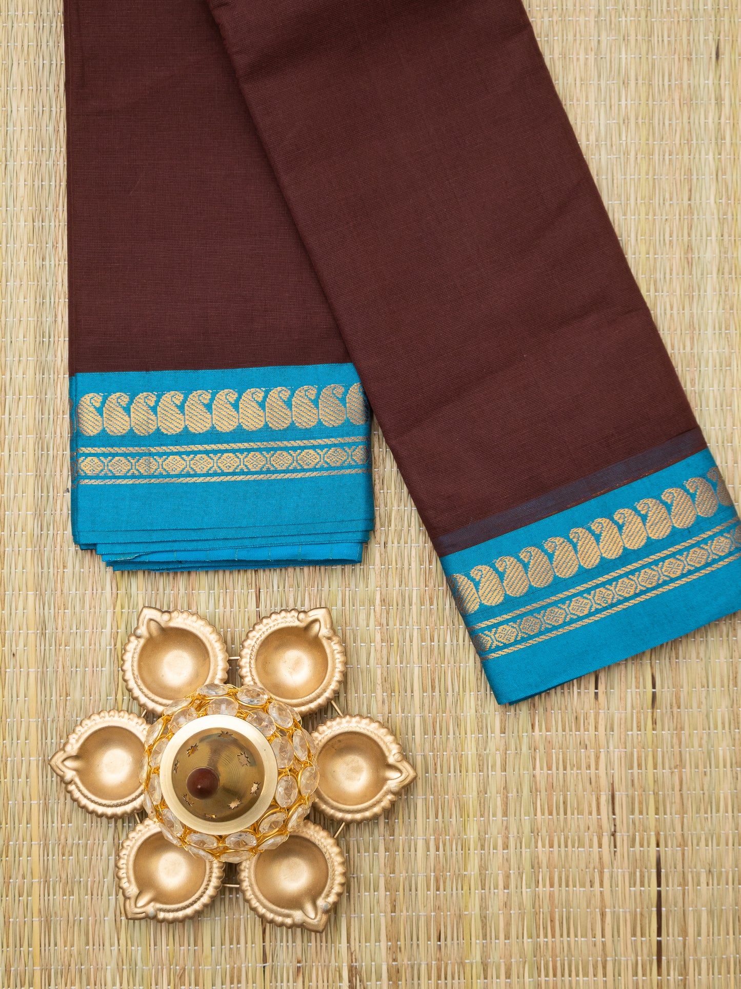 Gadwal Plain Cotton Saree