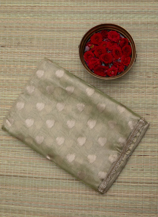 Tissue silk