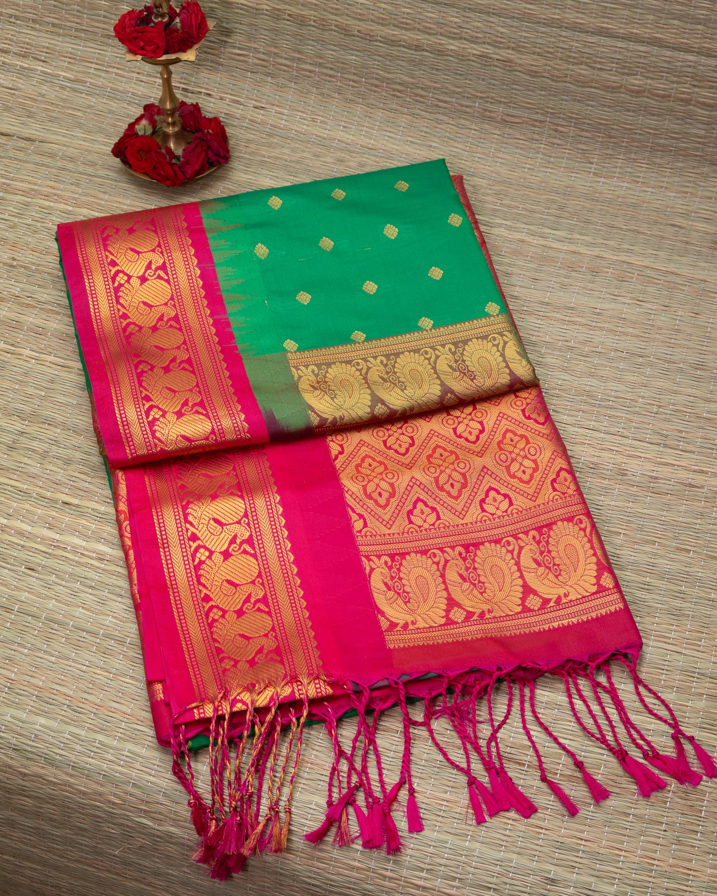 Semi Silk Padmavath Temple Korvai Border